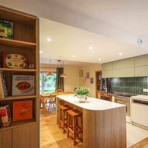 Amélie Nicollet Architecte, conception d'une cuisine moderne et fonctionnelle.